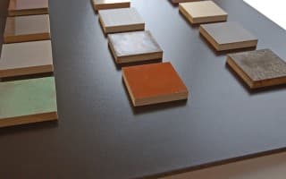 Real-metal coatings by spraying