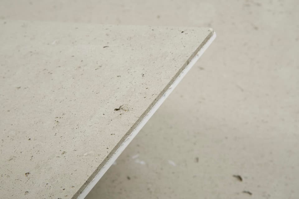 LightBeton