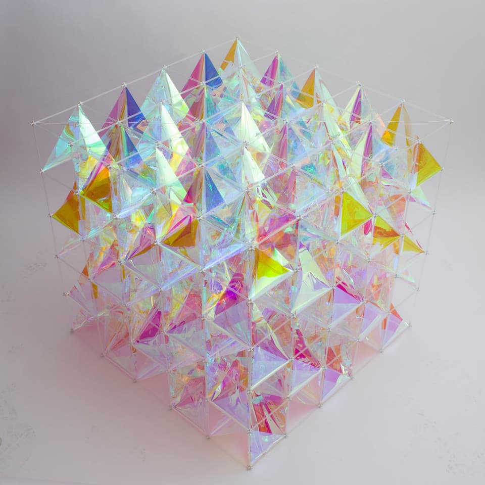 Iridescent kite