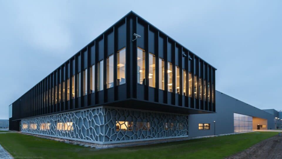 Fire retardant coating system (exterior)