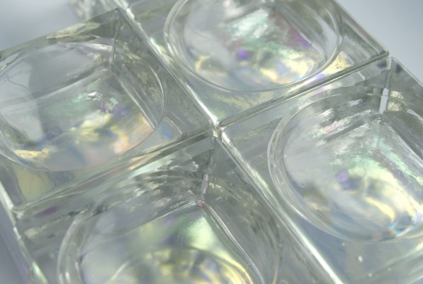 Liquid glass - MaterialDistrict