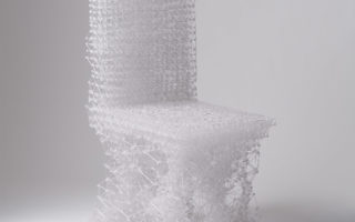 Connect: a chair 3D printed by hand