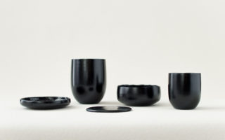 Food Waste Ware: tableware with lacquer made from food waste