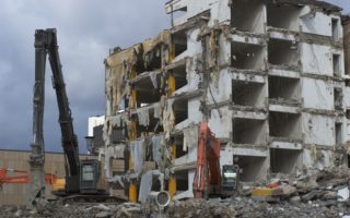 New machine can reclaim cement from recycled concrete