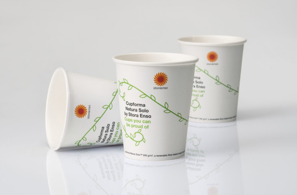 Paper cups made of fully recyclable paperboard MaterialDistrict