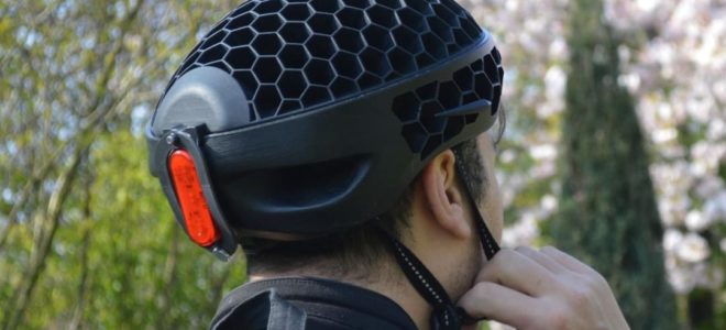 A packable EPS free bicycle helmet made of recycled plastic