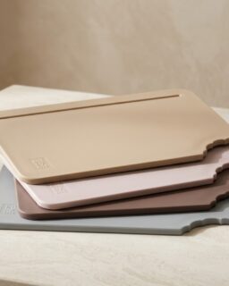 Dutch start-up @bitbybitboards has launched a Kickstarter campaign for a cutting board made from 100% PHA (polyhydroxyalkanoate), a biobased polymer produced by microorganisms. The project responds to growing concerns about microplastic pollution caused by conventional plastic cutting boards during daily use.

Founder Wessel Schönekerl developed the idea after previously selling polypropylene cutting boards. He began questioning why such an everyday kitchen product should leave permanent traces of microplastics in food, the human body, and the environment. This led to the creation of BitByBit, a company focused on developing circular alternatives for household products.

Unlike fossil-based plastics, PHA is produced through a natural fermentation process using plant-based sugars or oils. Microorganisms generate the polymer inside their cells, after which the material is extracted and processed into a durable biopolymer suitable for consumer applications.

Read more at MaterialDistrict.com

#MaterialInspiration #Materials #PHA #BiobasedMaterials #CircularDesign #Microplastics #MaterialInnovation #SustainableDesign #Biopolymer #CircularMaterials #ProductDesign #CompostableMaterials #KitchenDesign #DutchDesign #BioBased #MaterialDistrict #SustainableMaterials
