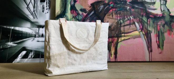 Leather-free handbag made of bacterial cellulose