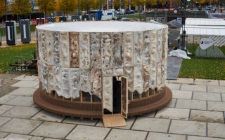 Building sustainably with wood and mycelium at DDW