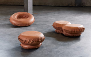 Inflatable leather furniture
