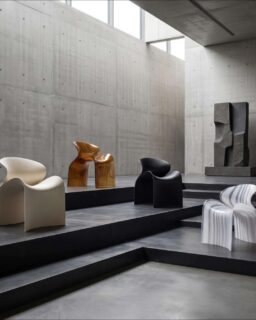 .@zha.arch has collaborated with Spanish large-scale 3D printing company @nagami.design on the ECHO Chair, a furniture collection that combines computational design with additive manufacturing. Developed through research at ZHA Lab, the chair is manufactured using recycled plastic feedstocks and continuous-extrusion 3D printing.

According to Nagami, the production process uses recycled plastics recovered from waste streams and converts them into new products for architecture and design. The chair is printed in a single continuous process rather than being assembled from multiple components.

Read more at MaterialDistrict.com

#MaterialInspiration #Materials #3DPrinting #RecycledPlastics #AdditiveManufacturing #FurnitureDesign #ComputationalDesign #CircularDesign #MaterialInnovation #ProductDesign