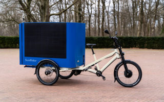 The world’s first self-charging solar cargo e-bike