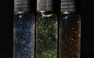 Biodegradable glitter made from cellulose