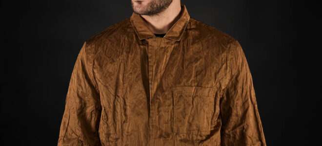 A lightweight blazer made of stainless steel