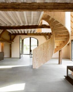 The renovation of the 19th-century Ahof farmstead in Nijkerk shows how traditional materials can support contemporary living. Flip Wentink Architecten, together with interior architect Julia van Beuningen, transformed the listed barn into a modern home. At the same time, they preserved its historic character and reduced its environmental impact.

Read more at MaterialDistrict.com

#MaterialInspiration #Materials #BiobasedMaterials #BarnRenovation #SustainableArchitecture #CircularDesign #TimberArchitecture #AdaptiveReuse #NaturalMaterials #InteriorArchitecture