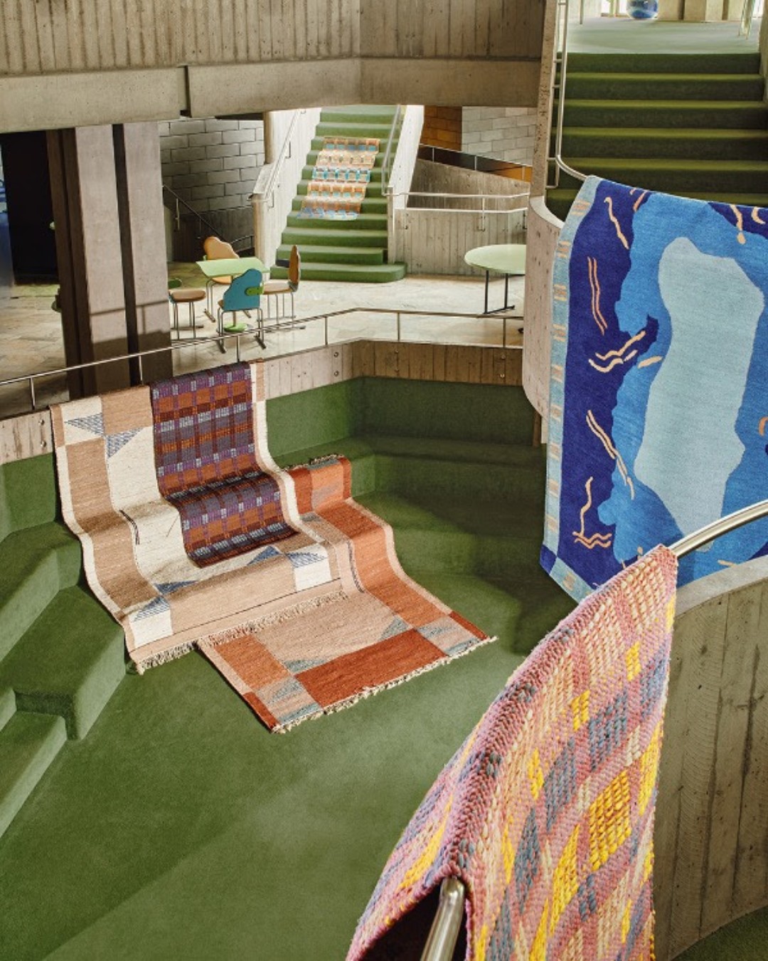 Finnish rug brand @finartedesign celebrates its 40th anniversary with a new Anniversary Collection that honours Finland’s iconic räsymatto, or rag rug. Handwoven from recycled fabric strips, these rugs reflect a design tradition rooted in craftsmanship and sustainability. What began in the 19th century as a simple household necessity has grown into a symbol of circular design and national identity.
Read more at MaterialDistrict.com
#MaterialInspiration #Materials #Finarte #RagRug #FinnishDesign #TextileDesign #SustainableDesign #CircularDesign #RecycledMaterials #Craftsmanship #InteriorDesign