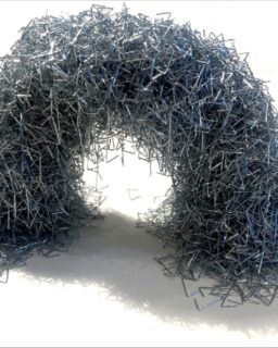 Researchers at the University of Colorado Boulder are developing a new class of materials inspired by a familiar object: the office staple. Their work shows how interlocking particles can create strong yet reversible systems. This approach could support circular design, adaptive architecture and innovative product development.

Read more at MaterialDistrict.com

#MaterialInspiration #Materials #MaterialsInnovation #CircularDesign #SustainableMaterials #MaterialResearch #ArchitectureInnovation #ProductDesign #FutureMaterials #RecyclableMaterials #DesignInnovation #AdaptiveDesign