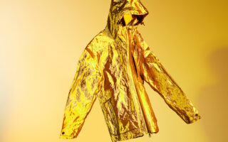 Gold Edition Full Metal Jacket: 11 Kilometres of Copper Reimagined as Wearable Technology