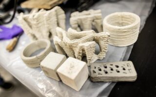 3D Printed Concrete Innovation Captures CO₂ and Reduces Material Use