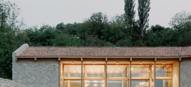 Blending Tradition and Modernity in Georgian Architecture