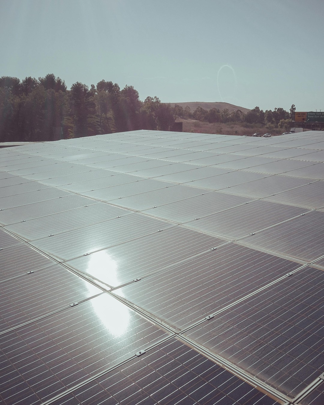 Researchers at @hongkongpolyu have achieved a record light utilisation efficiency (LUE) of 6.05% with semi-transparent organic photovoltaics (ST-OPVs). This milestone brings energy-generating windows a step closer to widespread use in architecture and product design.
Read more at MaterialDistrict.com
#MaterialInspiration #Materials #EnergyTransition #TransparentSolarCells #SmartWindows #BuildingIntegratedPV #SustainableArchitecture #MaterialInnovation #SolarDesign #EnergyEfficiency #CircularBuilding #GreenTechnology #FutureMaterials