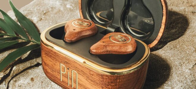 Wooden Earbuds Integrating AI and Sustainable Materials