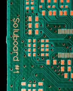 Each year, the world produces around 62 million tonnes of electronic waste. A large share comes from printed circuit boards (PCBs), which are found in almost every electronic device. These boards are usually made from glass fibre and epoxy resin—materials that are hard to recycle and energy-intensive to produce. UK-based Jiva Materials has created Soluboard, a sustainable alternative that cuts carbon emissions and makes electronics easier to recycle.

Read more at MaterialDistrict.com

#MaterialInspiration #Materials #RecyclableMaterials #SustainableElectronics #CircularDesign #MaterialInnovation #EcoDesign #BiobasedMaterials #Ewaste #GreenTech #ProductDesign #IndustrialDesign #TechForGood