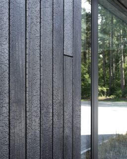 Hand-burned wood, based on ancient Japanese technique Yakisugi, which preserves wood by burning the surface. Burned Wood by @burned_wood / More at MaterialDistrict.com

#MaterialoftheDay #Materials #Yakisugi #Facades #Wood #CharredWood