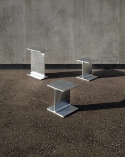 At Maison&Objet 2026, German design company @pulpoproducts introduces two material-focused developments: the Industrial Art collection and the Alwa Square series. Both lines show how construction materials, industrial finishes and handcrafting techniques can find new roles in interior and furniture design.

Read more at MaterialDistrict.com

#MaterialInspiration #Materials #IndustrialDesign #InteriorDesign #FurnitureDesign #DesignInspiration #MaterialResearch