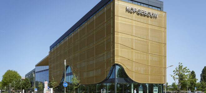 Air-Purifying Textile Façade by Schüco Reduces NOx by 30%