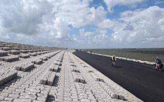 Circular Concrete Milestone: Basalton Columns Made with 100% Recycled Sand