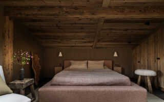 From Plant to Palette: Natural Dyeing in Marianne Tiegen’s Chalet Cocagne