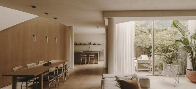 Holzrausch Studio Creates a Material-Focused Townhouse Interior in Paris