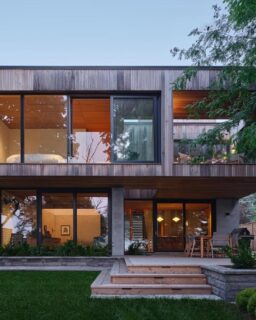 House of Monitors is a private residence by @wwincto, located on the edge of the Scarborough Bluffs in Toronto, Canada. The project combines exposed concrete, timber and glass to respond to sandy soil conditions, a steep escarpment and the need for long-term structural stability. From the outset, material selection informs both the architectural expression and the environmental strategy, linking construction logic, daylight access and durability.

Rather than spreading across the site, the building takes the form of a compact composition of stacked and intersecting volumes. This approach limits intervention in the fragile landscape while allowing precise control over how materials perform and age over time.

Read more at MaterialDistrict.com

#MaterialInspiration #Materials #Concrete #Timber #ResidentialArchitecture #ConcreteArchitecture #TimberDesign #SustainableArchitecture #BiobasedMaterials #DaylightDesign #MaterialStrategy