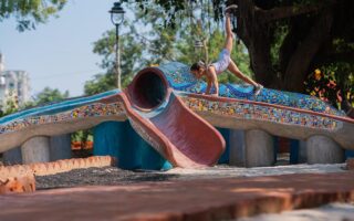 Public Park in Ahmedabad Applies Recycled Materials and Inclusive Design Principles