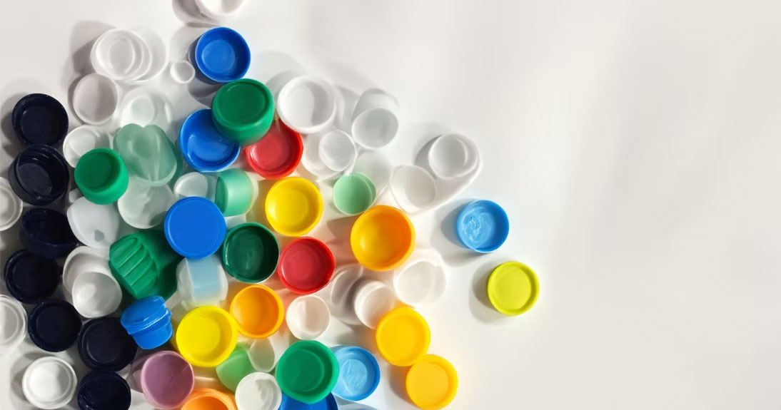 Recycled Plastic Design - MaterialDistrict