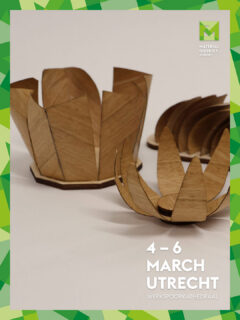 Material of the day: Moisture-responsive Wood Veneer 🌬️🌳

Developed by Ruby Castens (@TUDelft – Industrial Design Engineering), this oak veneer material responds dynamically to changes in humidity. A glue coating on one side creates a bilayer structure that enhances wood’s natural swelling and shrinking behaviour, activating a passive bending response without external energy.

By adjusting coating thickness and fibre direction, the curvature and direction of movement can be controlled. The result is a lightweight, bio-based material suitable for responsive surfaces, shading elements and interior installations.

Read more at MaterialDistrict.com

👉 Discover this material and many more at MaterialDistrict Utrecht
📍 Werkspoorkathedraal, Utrecht
📅 4–6 March 2026
🎟️ Get your ticket now via link in bio

#MaterialoftheDay #Material #ResponsiveDesign #WoodInnovation #BiobasedMaterials #MaterialDistrict #MDUtrecht