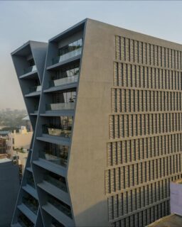 Located along a busy arterial road in Jaipur, India, Magnus by @sanjay_puri_architects demonstrates how material innovation can drive climate-responsive architecture. The office building combines recycled and low-impact materials—including fly ash bricks and lightweight foam concrete made largely from recycled content—with passive design strategies tailored to extreme heat conditions.

Read more at MaterialDistrict.com

#MaterialInspiration #Materials #RecycledMaterials #FacadeDesign #SustainableArchitecture #CircularDesign #LowCarbonBuilding #PassiveDesign #FlyAsh #FoamConcrete #ClimateResponsive #GreenBuilding