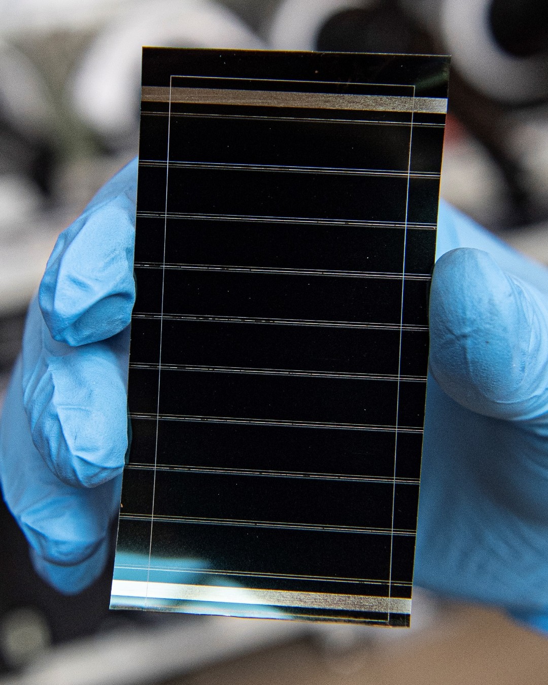 Perovskite solar cells are one of the most promising innovations in renewable energy. They offer high efficiency and low production costs. However, their use in real-world applications has remained limited. The main issue is their lack of long-term durability. Researchers at  @tu.muenchen (TUM), together with international partners, have now identified why these materials degrade. They also developed a strategy to improve their stability. This brings perovskite solar cells closer to use in buildings, products, and vehicles.

Read more at MaterialDistrict.com

#MaterialInspiration #Materials #Perovskite #SolarCells #MaterialInnovation #SustainableDesign #RenewableEnergy #BIPV #CircularDesign #EnergyMaterials