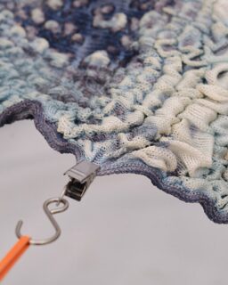 The textile industry is looking for ways to reduce the environmental impact of dyeing, one of the most resource-intensive stages of textile production. @oxmanofficial's latest research project, Vigils, explores a different approach. Instead of applying synthetic dyes at the end of production, pigmented bacteria grow directly on textile surfaces. As a result, colour develops through biological activity and becomes part of the material itself.
Read more at MaterialDistrict.com
#MaterialInspiration #Materials #BacterialPigmentation #BioBasedMaterials #TextileInnovation #SustainableTextiles #Biodesign #MaterialInnovation #NatureCentricDesign #Biotechnology #CircularDesign #MaterialDistrict