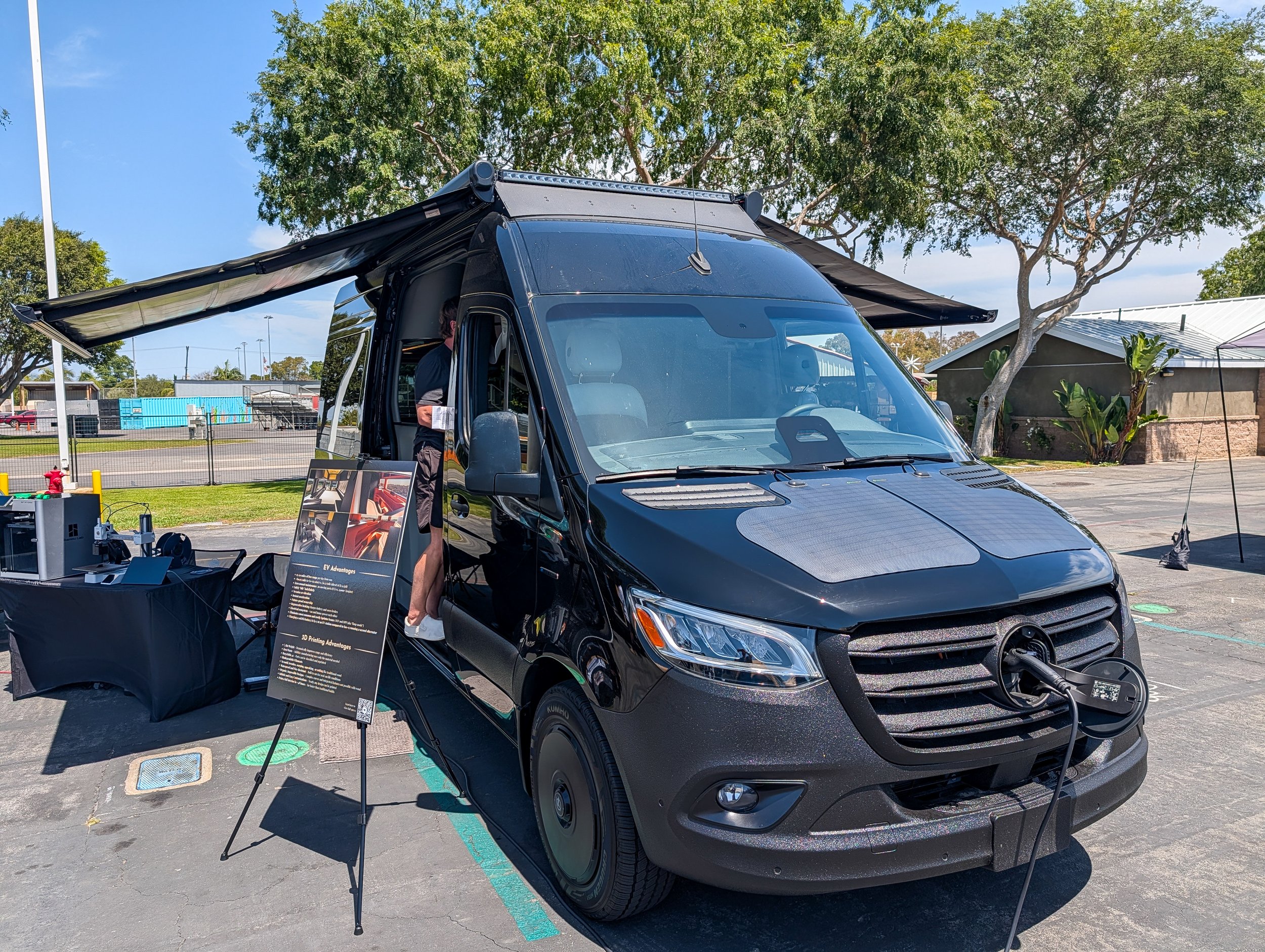 Lightweight 3D Printed Interiors For Electric Vans - MaterialDistrict