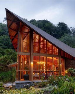 Architecture practice @mallol.arquitectos has completed El Arca, a private timber pavilion in Nueva Suiza, Chiriquí, Panama. The project demonstrates how locally sourced materials and traditional craftsmanship can create architecture that responds directly to its environment. The residence sits more than 2,000 metres above sea level on the slopes of Volcán Barú, surrounded by cloud forest and the region’s renowned Geisha coffee plantations.

Cedar harvested directly from the property forms the pavilion’s primary structural and architectural material. By using timber from the site, the project avoids long supply chains and gives the building a material identity rooted in its landscape.

Read more at MaterialDistrict.com

#MaterialInspiration #Materials #TimberArchitecture #Cedar #LocalMaterials #SustainableArchitecture #TimberConstruction #Craftsmanship #BiobasedMaterials #ResidentialArchitecture #LandscapeArchitecture #MaterialInnovation