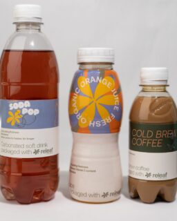 This fully recyclable, plant-based polyester offers high barrier performance and can help extend the shelf life of food and beverages. Releaf® (PEF) by @releaf_by_avantium / More at MaterialDistrict.com

#MaterialoftheDay #Materials #Biobased #PEF #Packaging #CircularMaterials