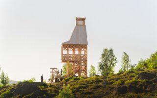Crane-Inspired Timber Tower Overlooks Kola Bay